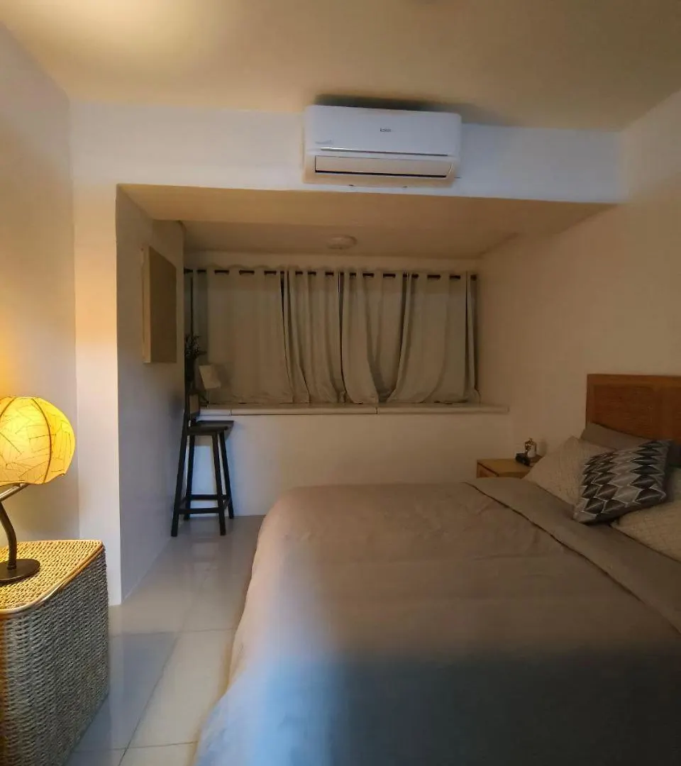 Group Stay By Metro Staycation Manila